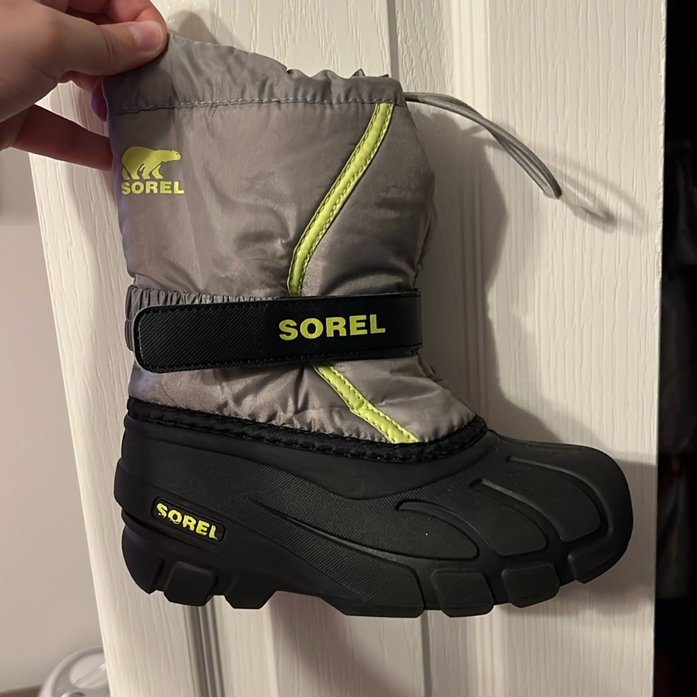 Sorel Flurry Little Kid 13 snow boot